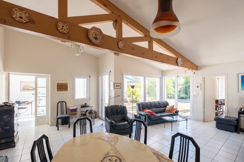 Vente Villa Maison à vendre 6 pièces SAINT ROGATIEN (17) Saint rogatien