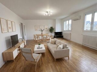  Maison � vendre 8 pi�ces 223 m�