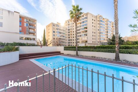  T3 avec grande terrasse et piscine en copropri�t� ! Appartement - 3 pi�ce(s) - 67 m�