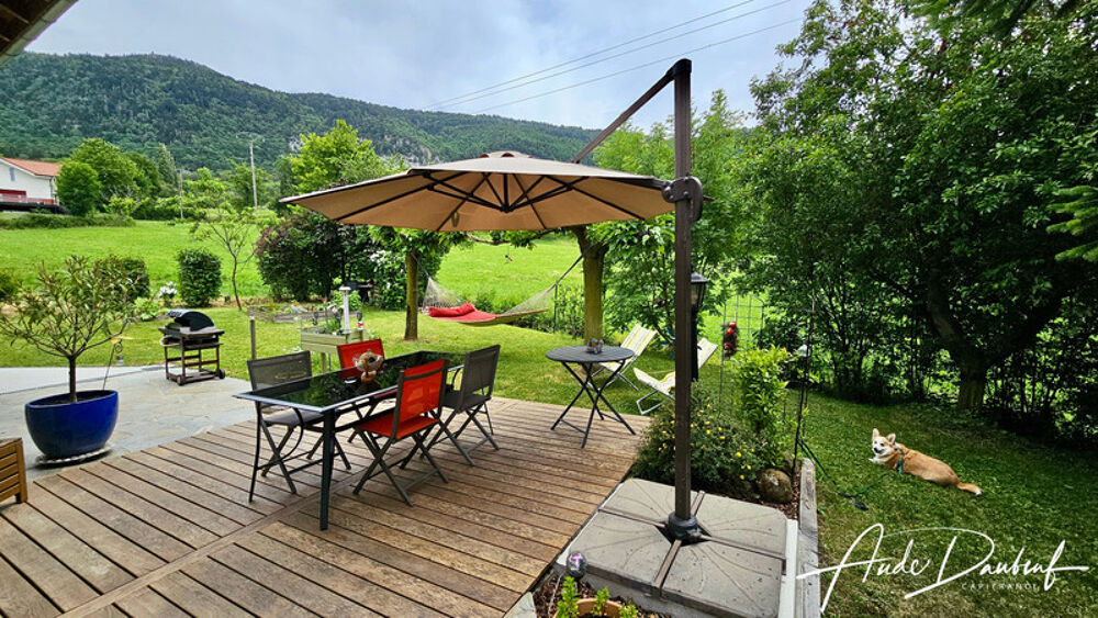 Vente Maison Maison familiale 4 chambres avec jardin, garage, abris voitures et annexes Beaumont