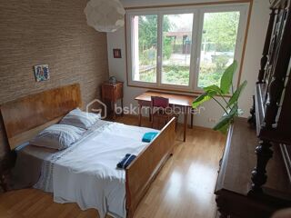  Propri�t�/ch�teau � vendre 9 pi�ces 198 m�