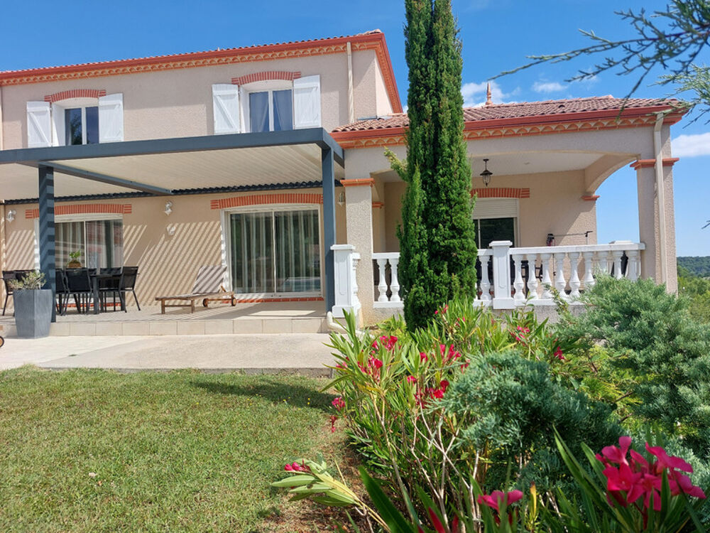 Vente Villa Maison à vendre 6 pièces MONTAUBAN (82) avec jardin, piscine, pool house et sous sol complet de plus de 150m² Montauban