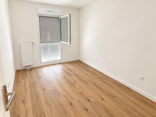  Appartement à louer 2 pièces 41 m²