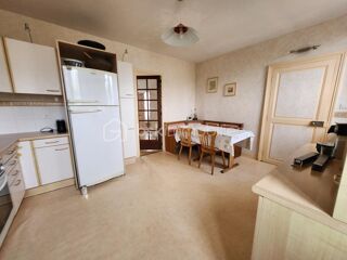  Maison  vendre 9 pices 260 m