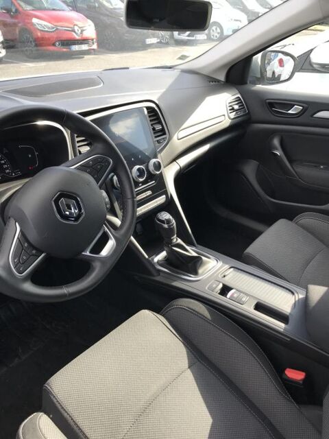 M&eacute;gane IV TCE 140 BUSINESS 2023 occasion 38160 Chatte