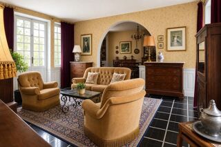  Maison à vendre 9 pièces 245 m²
