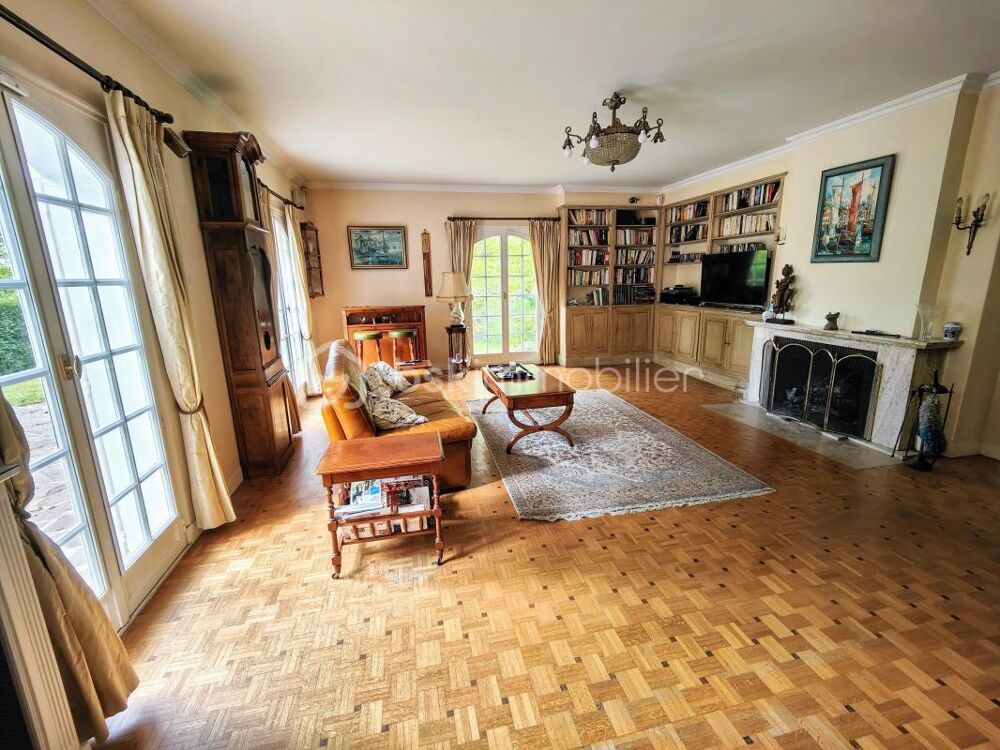 Vente Maison Maison familiale 5 ch av sous-sol, jardin clos arboré et parking Jouars pontchartrain