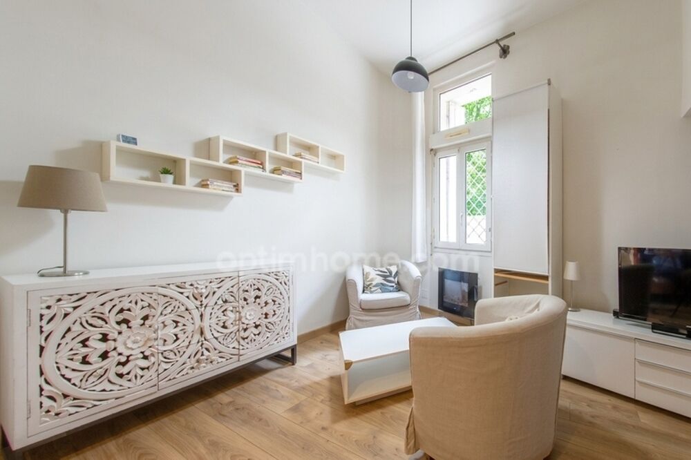 Montpellier Carnot  T2 duplex 50 m²  calme et cachet