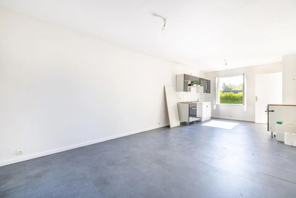 Vente Maison Maison 2 chambres avec Garage et Jardin Echarcon