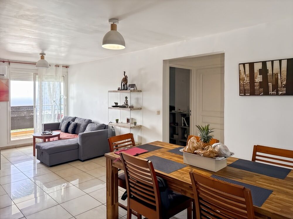 À VENDRE  T3 avec vue mer  Bas de Bois de Nèfles