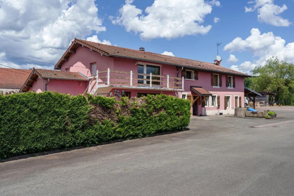 Maison de 7 pièces de 280 m² à Champagney