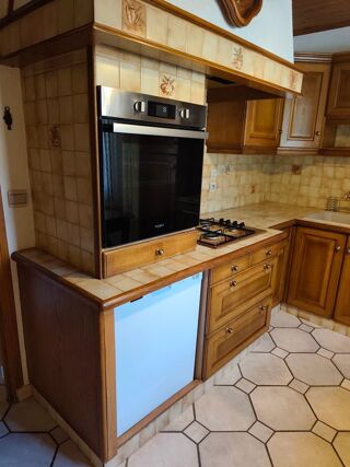  Appartement à louer 5 pièces 96 m²