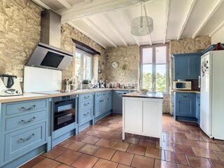  Propriété/château à vendre 10 pièces 316 m²