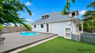  Villa à vendre 8 pièces 226 m²