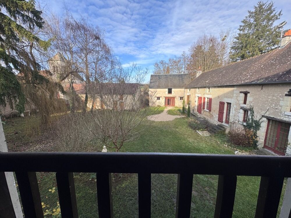 Marcé/Esves - Ancien moulin et ses nombreuses dépendances - Maison principale, grange, 2 gîtes + autres dépendances - Terrain de