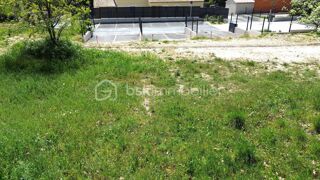  Terrain à vendre 567 m²
