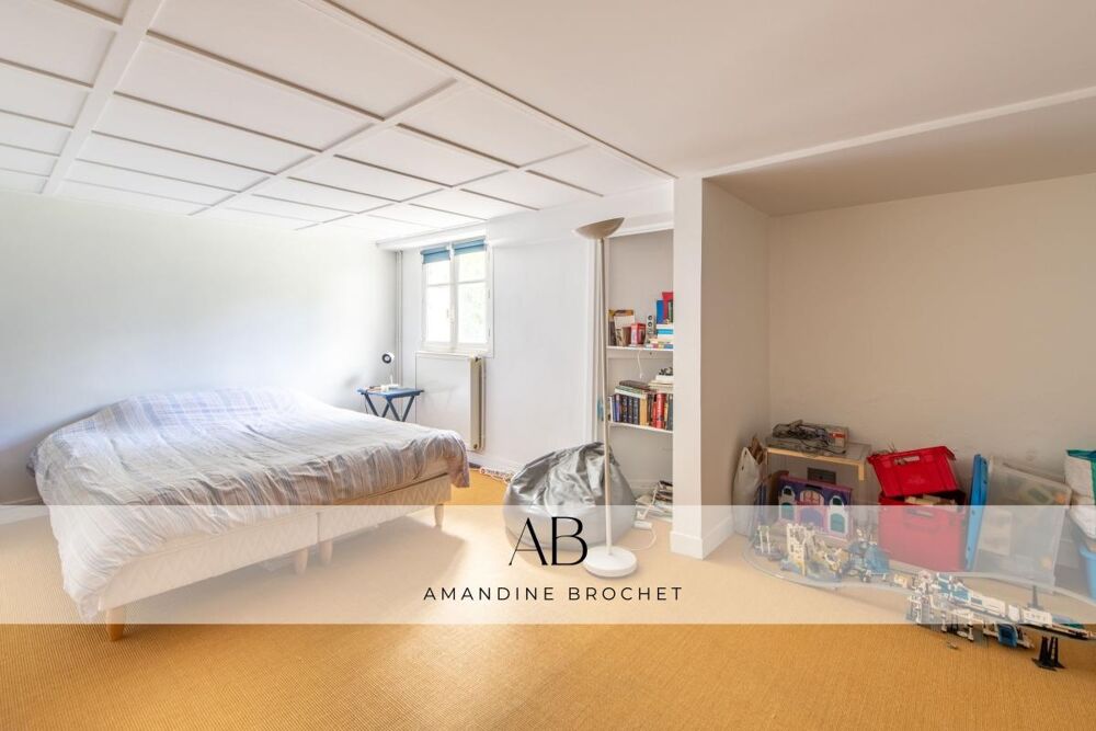à vendre  Maison Marnes-la-Coquette (92430)