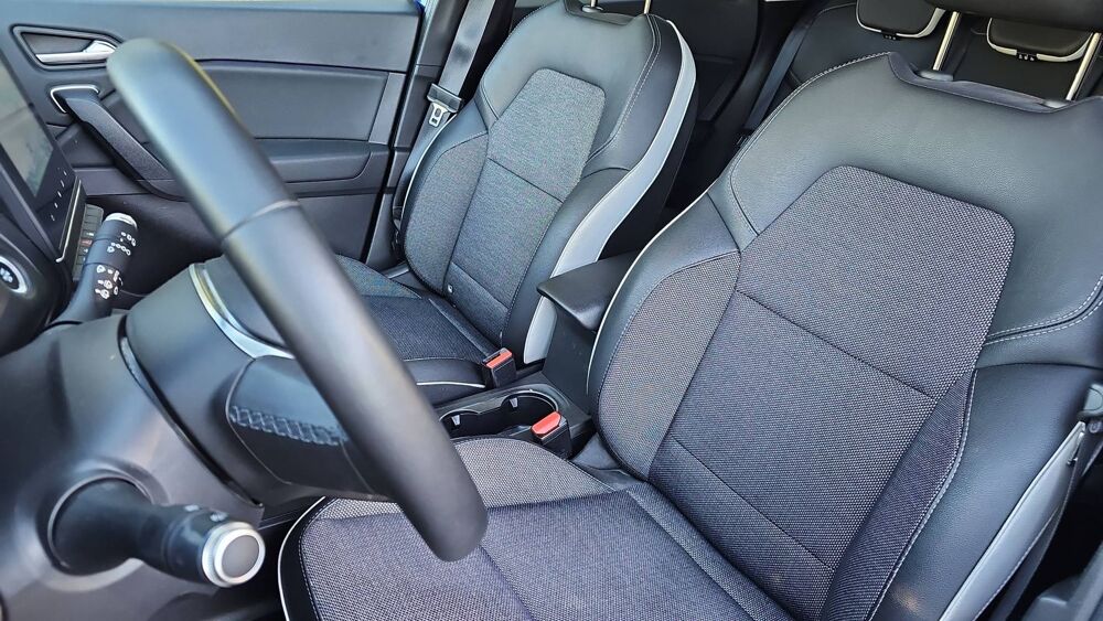 Captur 1.6 E-Tech 160 Hybrid BVA6 Intens - Automatique 2021 occasion 95130 Franconville