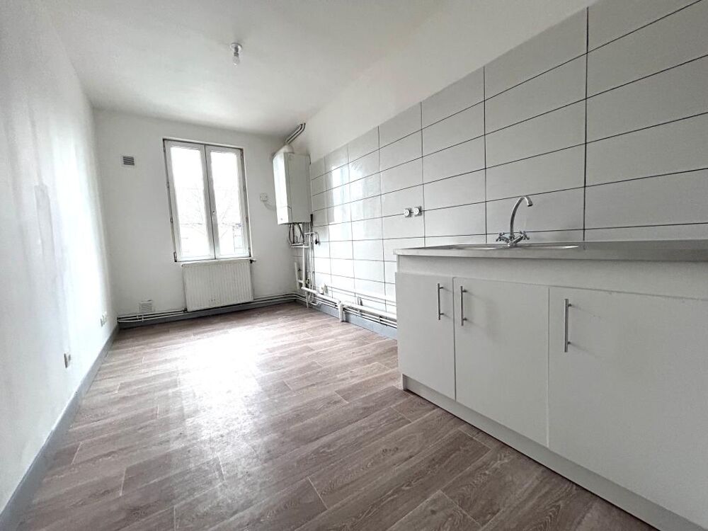 Vente Immeuble TOP RENTABILITE T4  86m2  + commerce 43 m2 + entrepot environ 200 m2 Douai