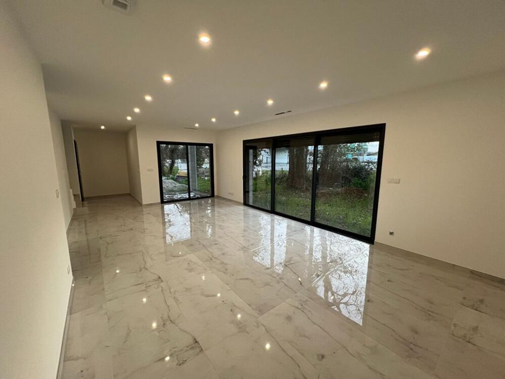 Vente Maison Maison Saint Marcel Les Valence 4 pièce(s) 109 m2, piscine Saint marcel les valence