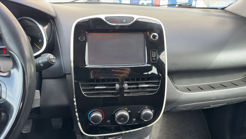 Clio 1.5 dCi 75 Business 2015 occasion 26000 Valence
