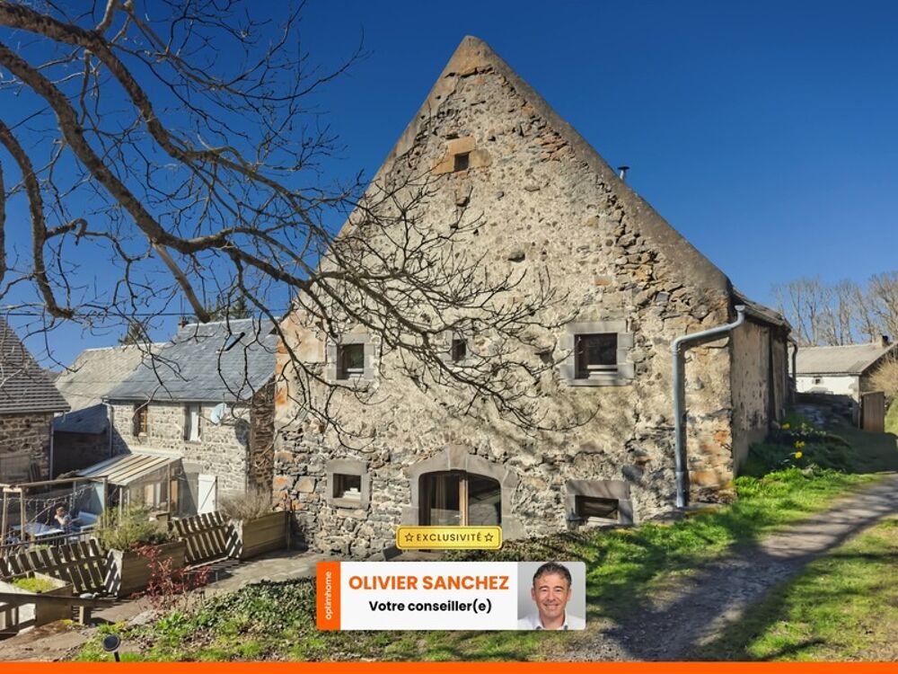 Maison de caractère avec 2 gîtes - SAINT BONNET PRES ORCIVAL (63)