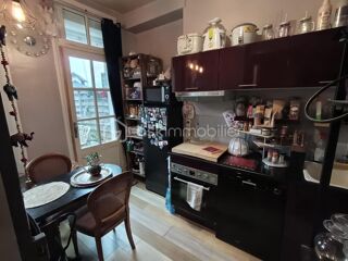  Immeuble � vendre 6 pi�ces 134 m�