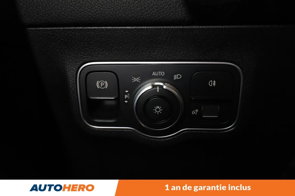 Classe GLA 250 e Progressive Line 8G-DCT 218 ch 2021 occasion 92130 Issy-les-Moulineaux