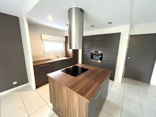  Appartement  vendre 4 pices 81 m