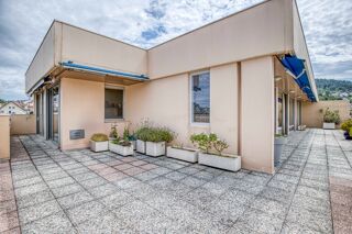  Appartement � vendre 3 pi�ces 135 m�