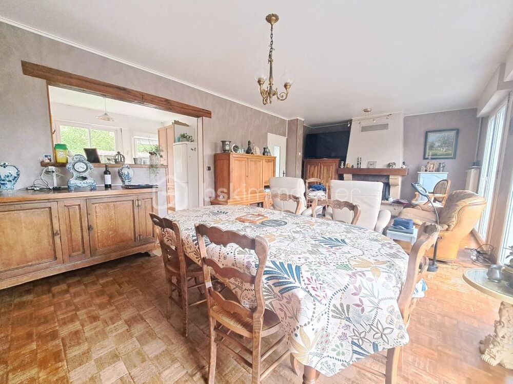 MAISON AVEC SOUS-SOL COMPLET DANS UN QUARTIER CALME DABBEVILLE