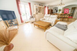  Villa  vendre 4 pices 120 m