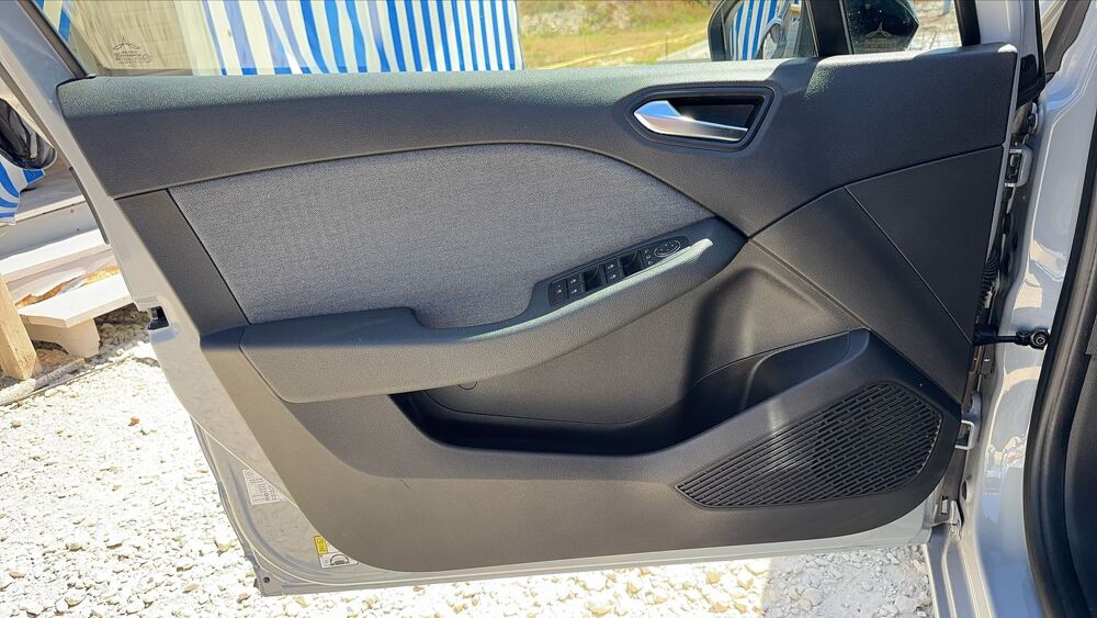 Clio V 1.0 TCe 90 Techno 2024 occasion 16300 Barret
