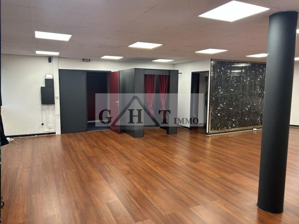   Entrepot bureaux a louer 330 m2 a Argenteuil 