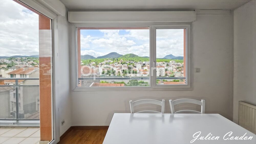 T3 5ème étage  Vue chaîne des Puys & balcon  Centre Clermont-Ferrand  DPE C / GES A
