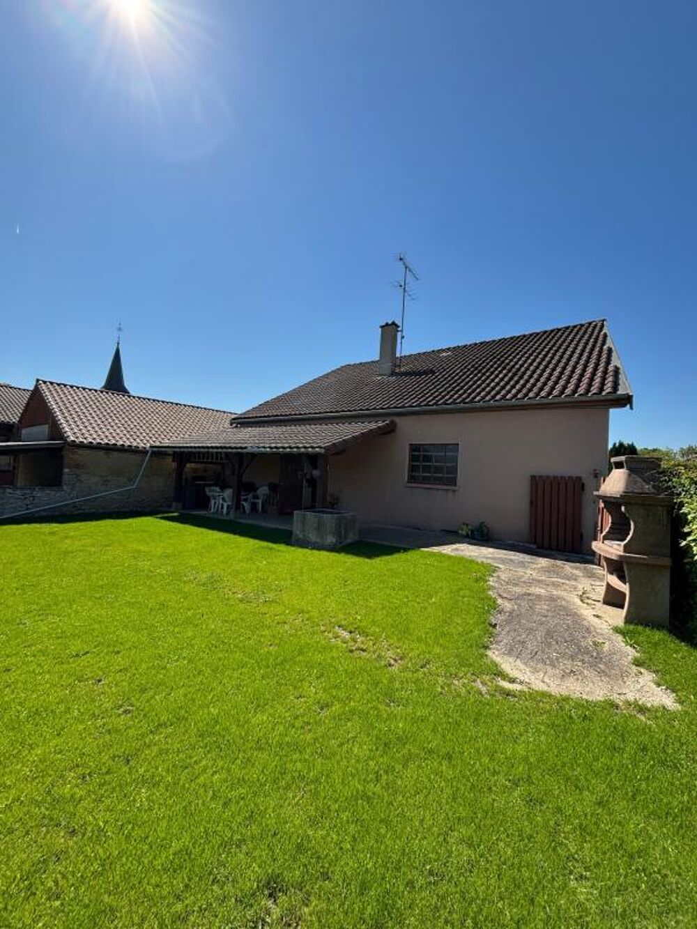 Vente Maison ? Maison de village avec jardin – Au Centre de Cormoz– 189 000 € Cormoz