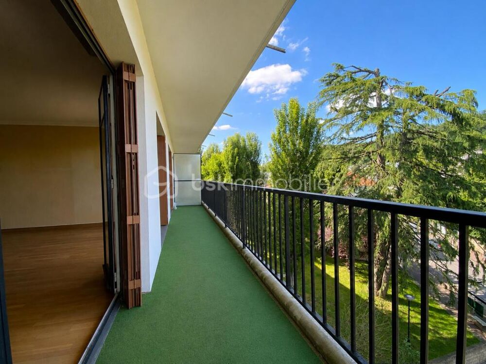 Vente Appartement Appartement 4 pièces avec balcon – Résidence calme et verdoyante Ville d avray
