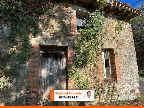 Ancienne fermette composée d'une maison, d'une grange attenante, d'un hangar sur 1139m2 de terrain 27500 Saint-Sornin-la-Marche (87210)