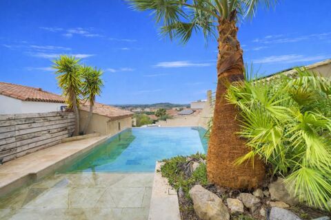   Villa spacieuse avec piscine � Villeveyrac Villa - 10 pi�ce(s) - 260 m�