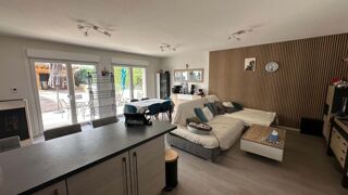 Vente Maison Maison mitoyenne 3 chambres DPE C secteur recherché + extérieur et Carport 2 voitures Saint etienne les remiremont