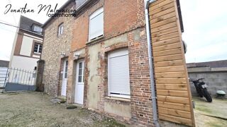  Immeuble à vendre 7 pièces 152 m²