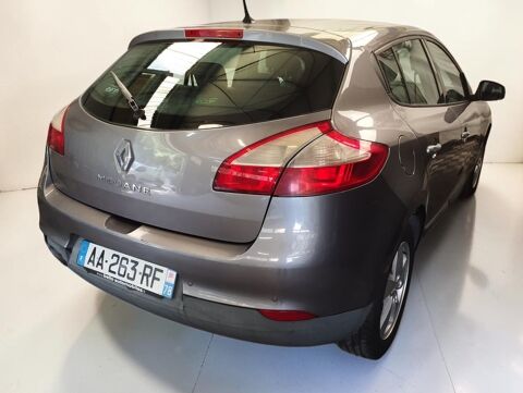M&eacute;gane III 1.5 DCI 105 DYNAMIQUE 5P 2009 occasion 06640 Saint-Jeannet