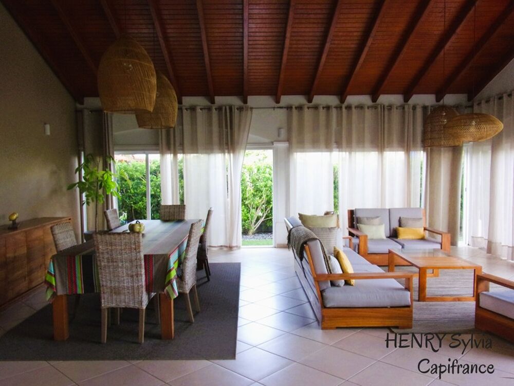 Vente Maison LE MOULE - A VENDRE MAISON DE STANDING DE TYPE 4 Le moule