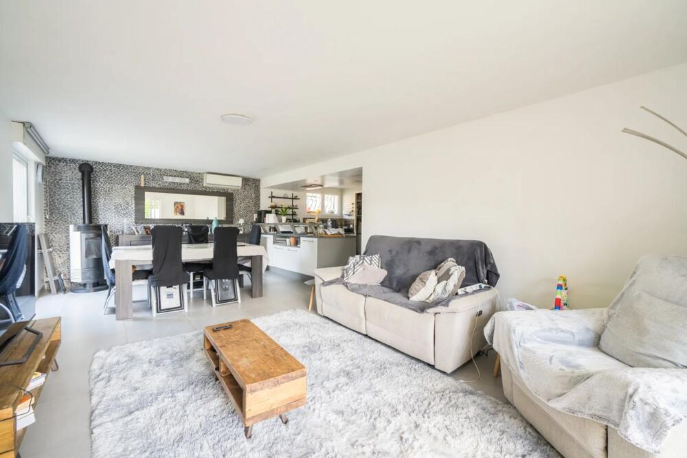 Vente Maison MAISON INDIVIDUELLE – 6 CHAMBRES – SUD – PISCINE – GARAGE Baillargues