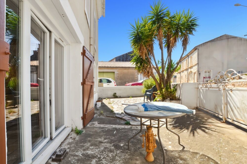 Vente Maison Maison de caractère 186 m² – 5 chambres dont 4 suites – Terrasse 47 m² – Causses-et-Veyran Causses et veyran