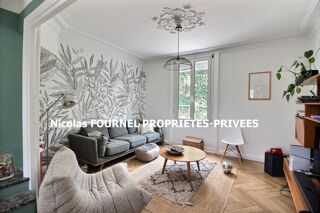  Propriété/château à vendre 8 pièces 275 m²