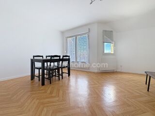  Appartement à louer 2 pièces 51 m²