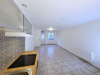  Maison à louer 2 pièces 54 m²