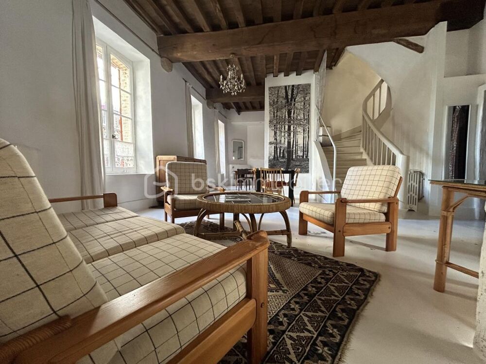 Maison 6 pièces 132 m² · à Joigny · 132 m² · 180 000 €