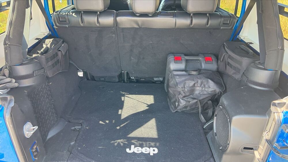 Wrangler 2.8 CRD 200 4X4 BVA5 Polar 2014 occasion 77720 Mormant